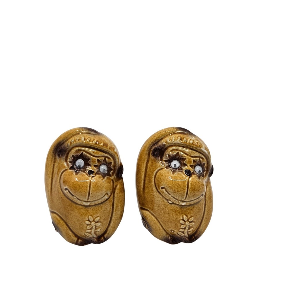 Vintage Mid Century Monkey Salt & Pepper Shakers 3" tall with Googly Moving Eyes